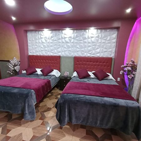 Hotel La Cueva Del Pirata Каситас Екстериор снимка