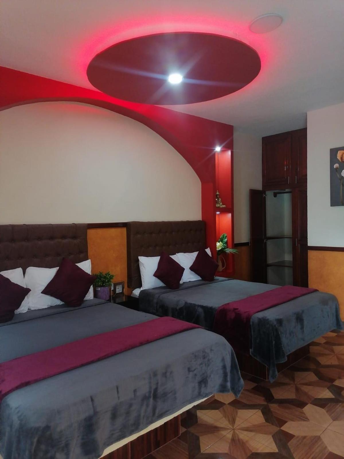 Hotel La Cueva Del Pirata Каситас Екстериор снимка